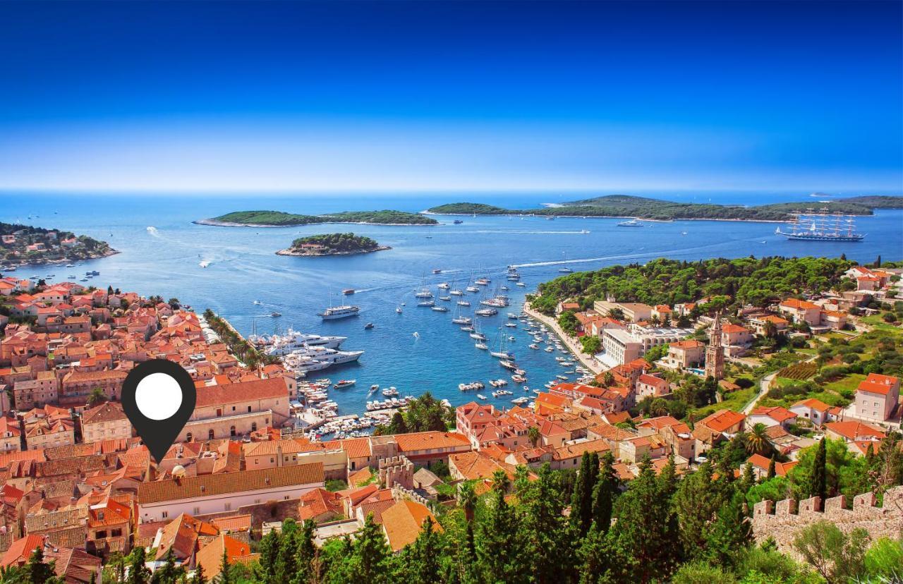 Rooms And Apartments Villa Town Gate Hvar Hvar Town Exterior photo