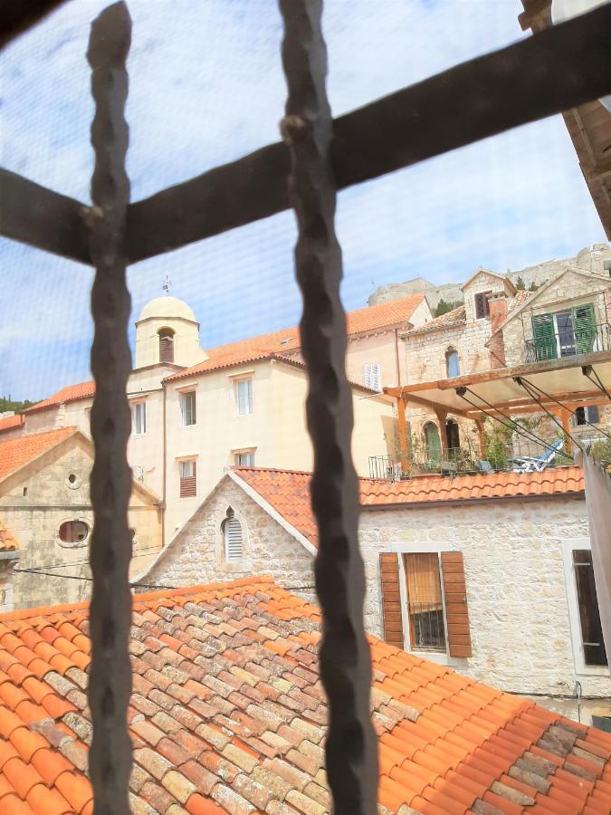 Rooms And Apartments Villa Town Gate Hvar Hvar Town Exterior photo