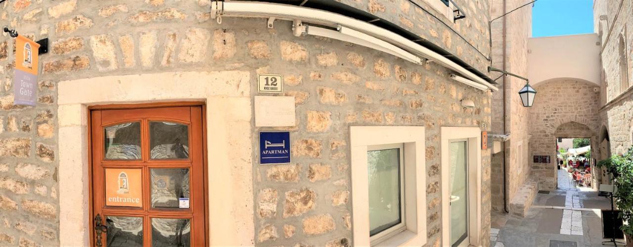 Rooms And Apartments Villa Town Gate Hvar Hvar Town Exterior photo