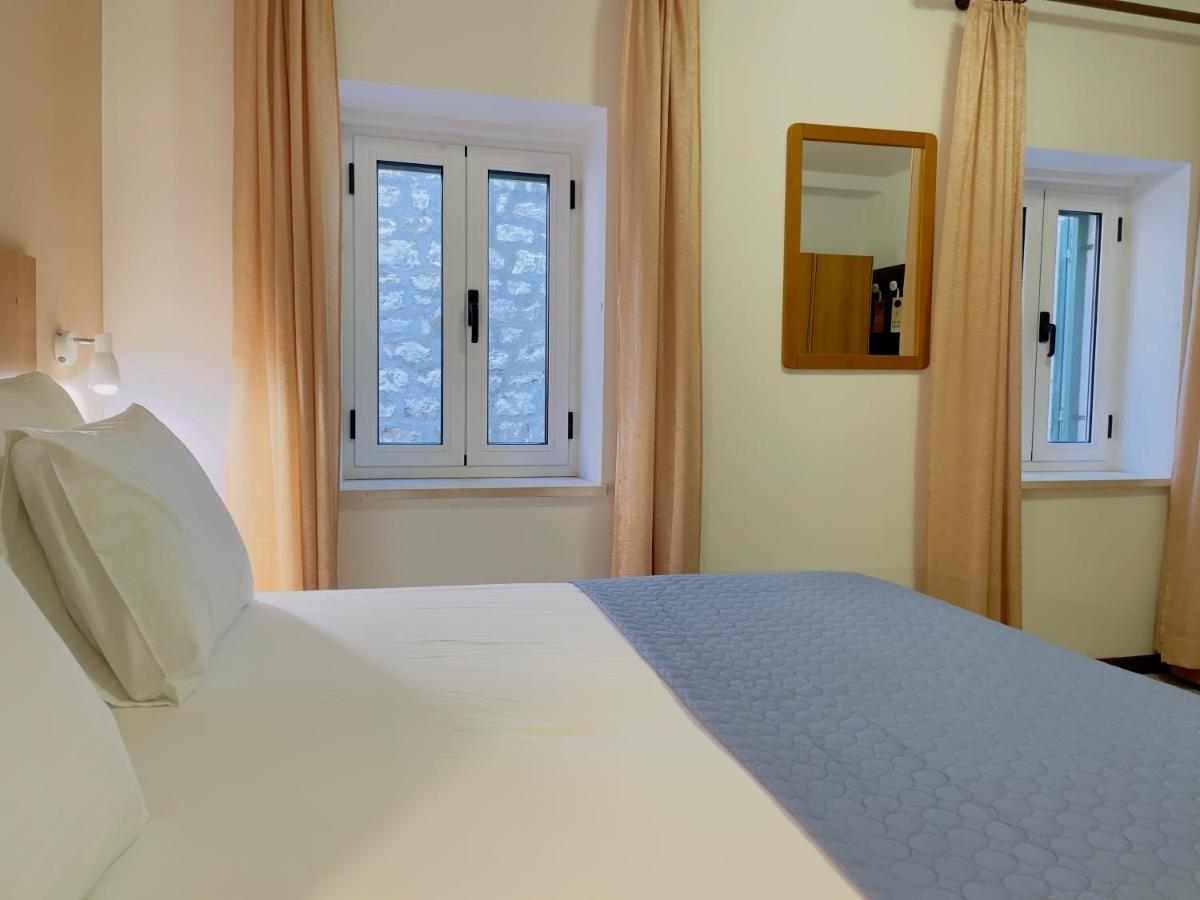 Rooms And Apartments Villa Town Gate Hvar Hvar Town Exterior photo