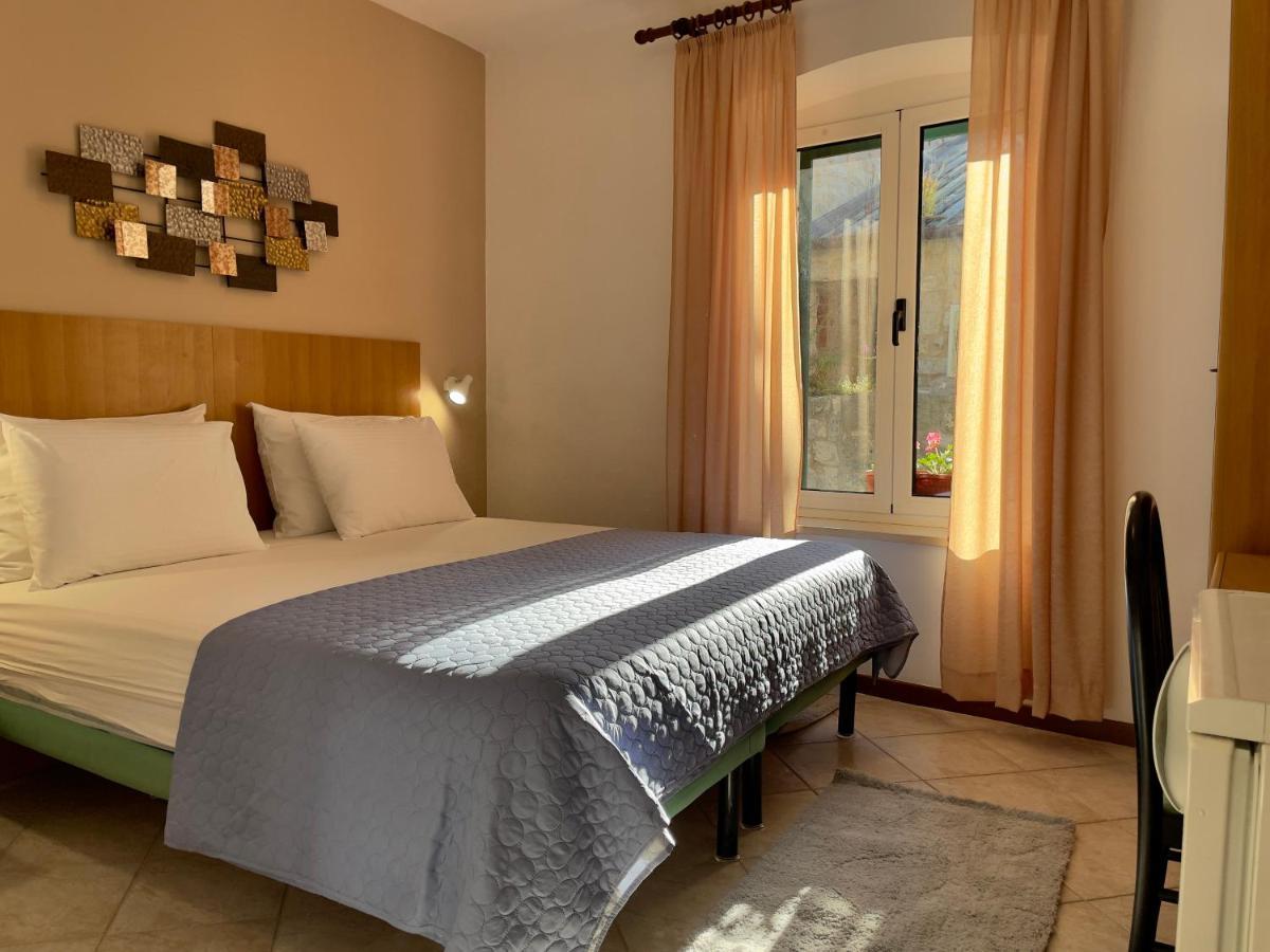 Rooms And Apartments Villa Town Gate Hvar Hvar Town Exterior photo