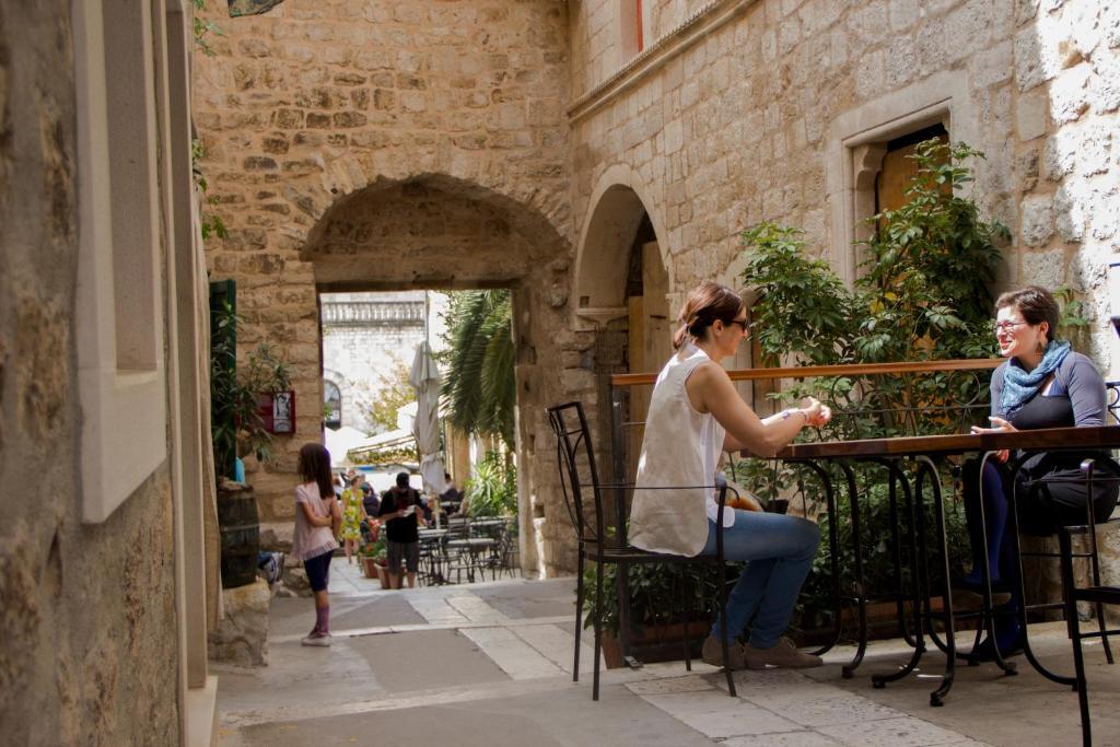 Rooms And Apartments Villa Town Gate Hvar Hvar Town Exterior photo