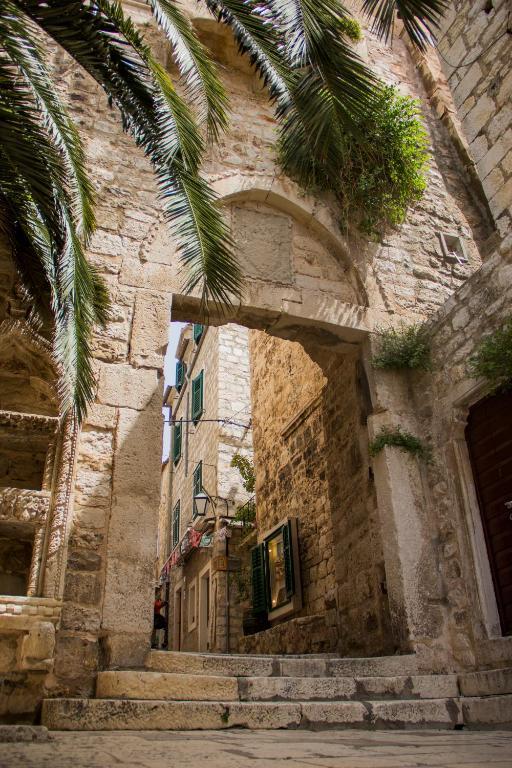 Rooms And Apartments Villa Town Gate Hvar Hvar Town Exterior photo